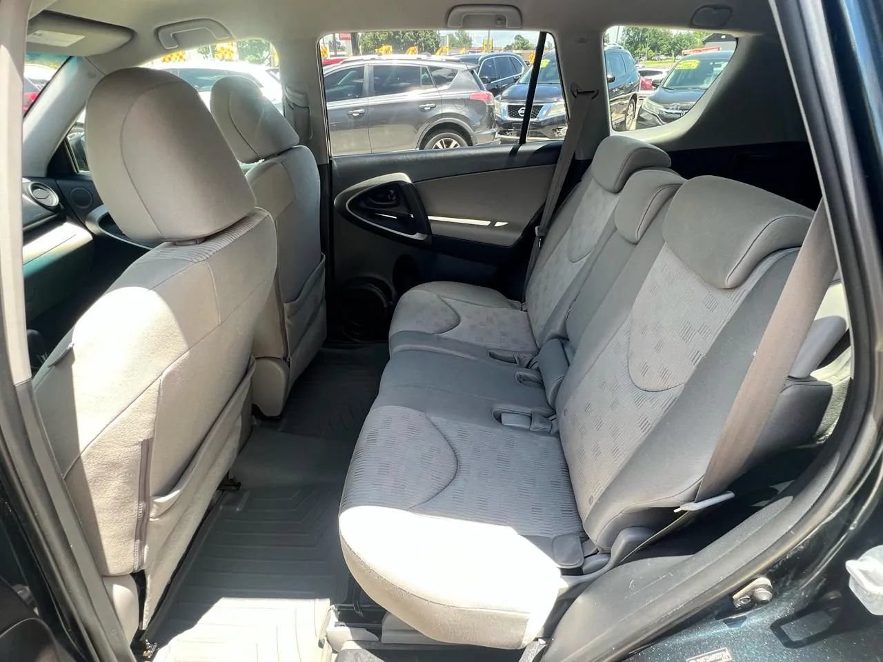 Used 2009 Toyota RAV4 2WD image 23