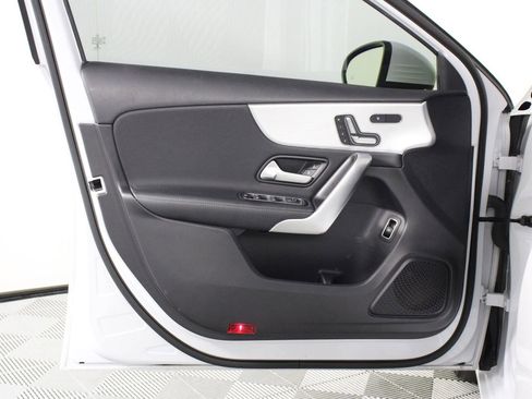 Used 2021 Mercedes-Benz A 220 image 17