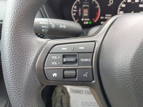 Used 2025 Honda CR-V EX image 10