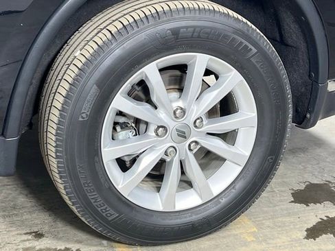 Used 2021 Dodge Durango SXT image 45