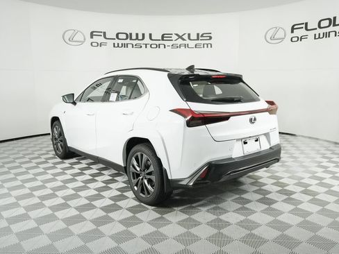 Certified 2025 Lexus UX 300h FWD w/ Accessory Package (Z1) image 5