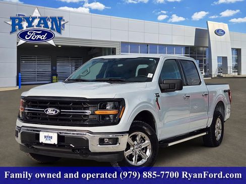 Certified 2025 Ford F150 XLT w/ Equipment Group 301A Standard AWD/4WD image 1