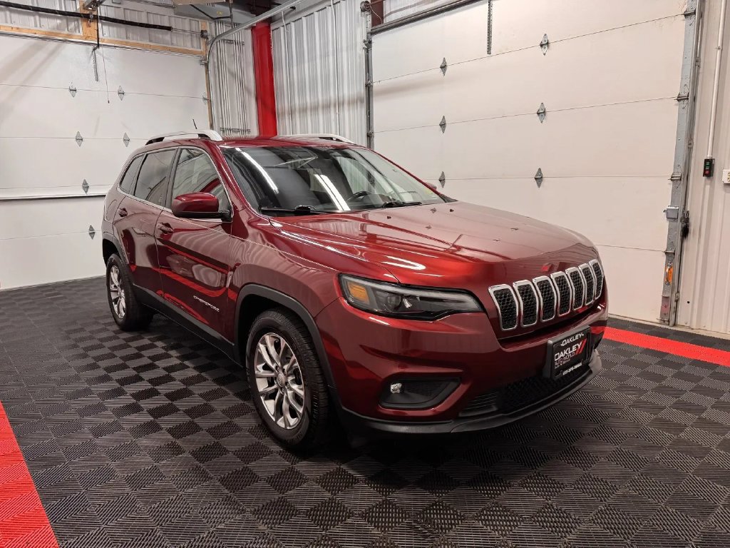 Used 2019 Jeep Cherokee Latitude Plus FWD image 6