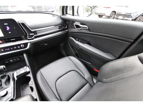 Used 2020 RAM 1500 Tradesman w/ Chrome Plus Package RWD image 13