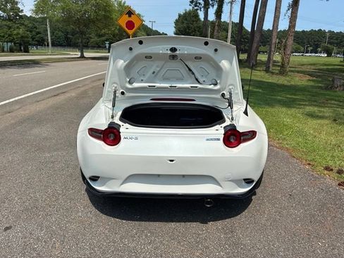 Used 2025 MAZDA MX-5 Miata Club w/ Brembo/BBS Recaro Package RWD image 18