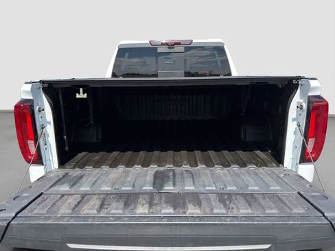 Used 2023 GMC Sierra 1500 AT4 w/ AT4 Premium Package AWD/4WD image 29