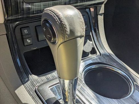 Used 2016 Chevrolet Traverse LTZ image 7