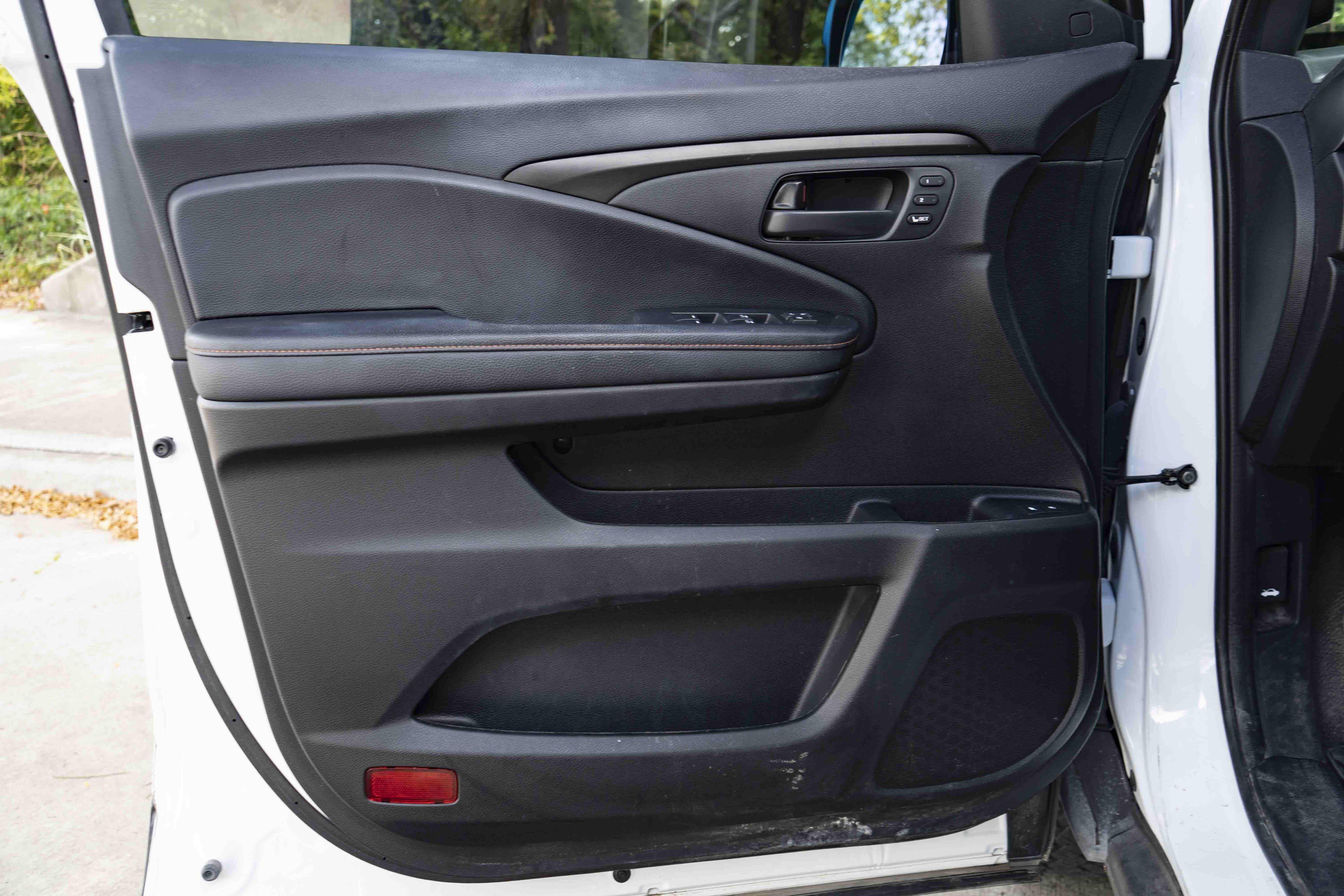 Certified 2024 Honda Passport TrailSport image 36