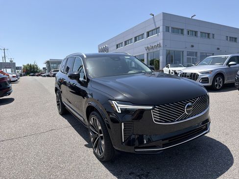 Certified 2026 Volvo XC90 B6 Ultra AWD/4WD image 1
