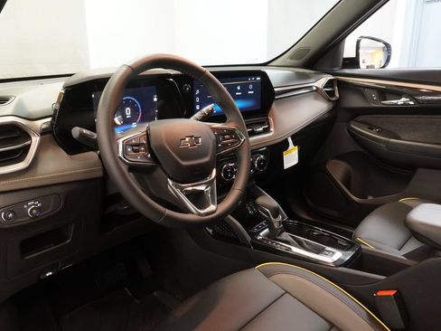 Used 2026 Chevrolet TrailBlazer ACTIV w/ Convenience Package AWD/4WD image 7