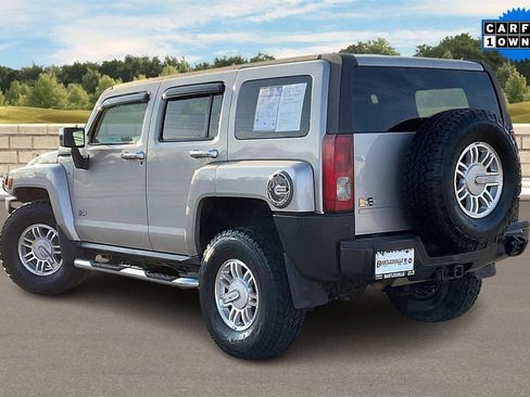 Used 2006 HUMMER H3 Luxury image 10