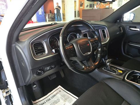 Used 2019 Dodge Charger GT image 8