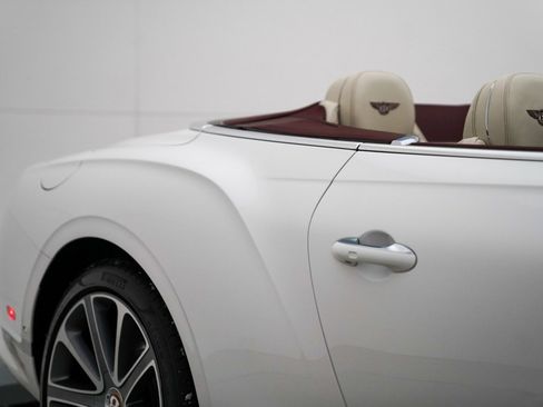 Used 2020 Bentley Continental GT image 63