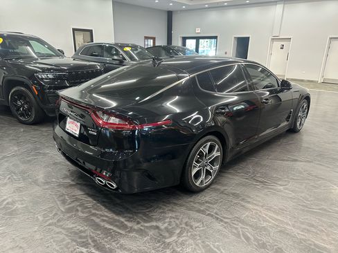 Used 2021 Kia Stinger GT-Line image 5