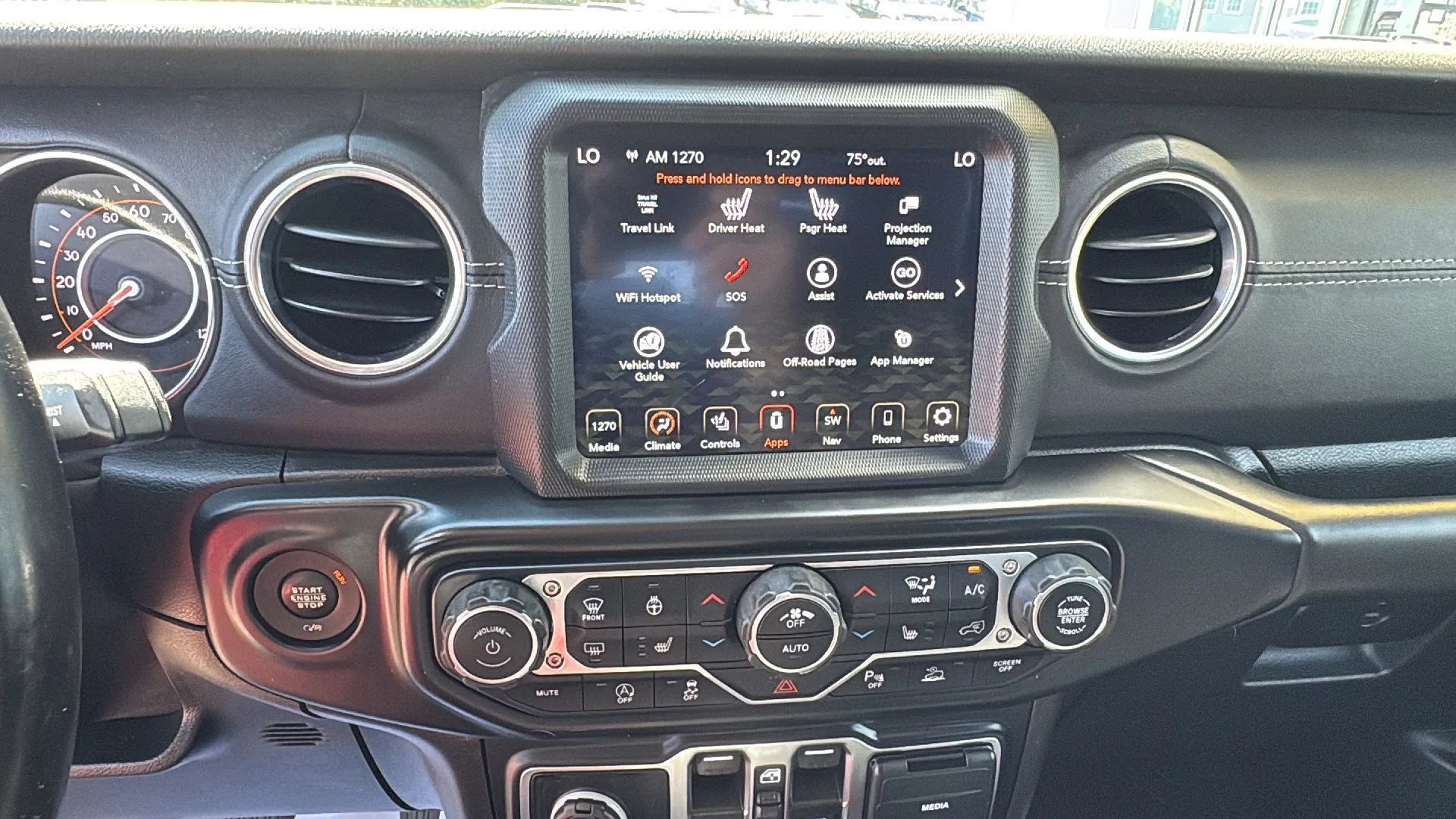 Used 2020 Jeep Gladiator Overland AWD/4WD image 13