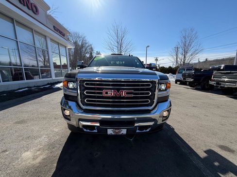 Used 2016 GMC Sierra 2500 SLT w/ Driver Alert Package image 3