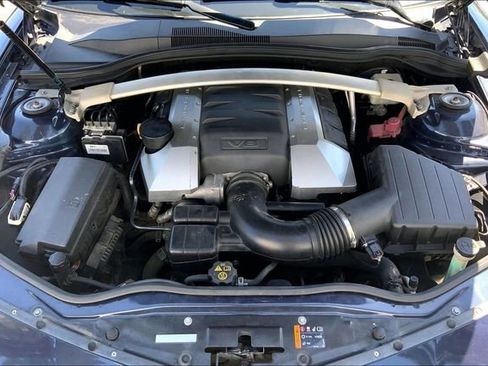Used 2015 Chevrolet Camaro SS w/ SS Performance Package RWD image 10