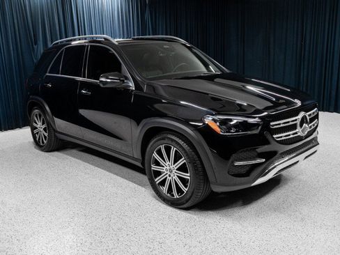 Certified 2026 Mercedes-Benz GLE 350 4MATIC image 3