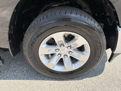 Used 2023 RAM 1500 Laramie RWD image 13