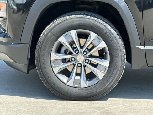 Used 2026 Chevrolet Equinox LT FWD image 27