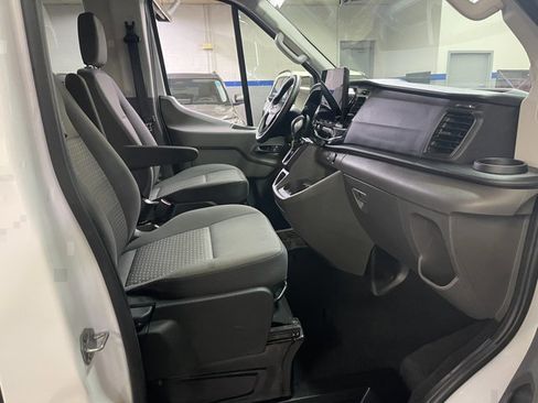 Certified 2024 Ford Transit 350 XLT image 16