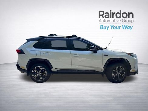 Used 2022 Toyota RAV4 XSE w/ Premium Package AWD/4WD image 9