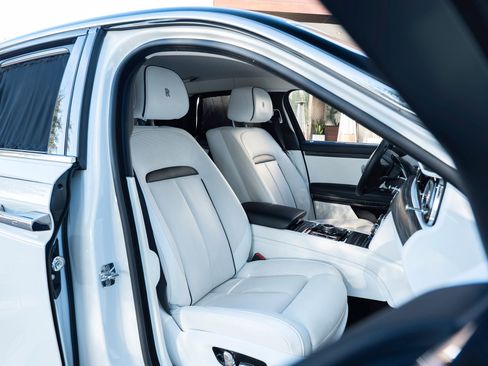 Used 2021 Rolls-Royce Ghost AWD/4WD image 63