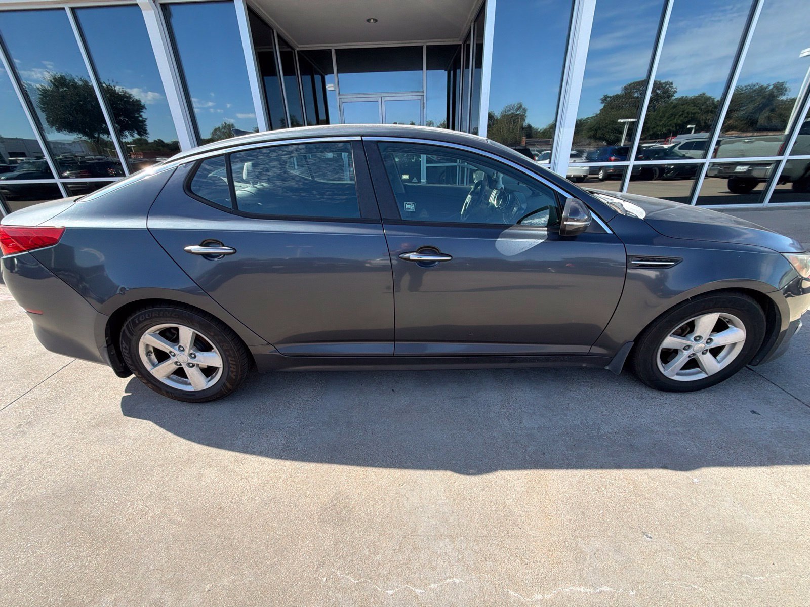 Used 2015 Kia Optima LX w/ LX Convenience Plus Package FWD image 5
