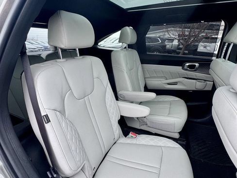 Used 2025 Kia Sorento X-Line EX image 35