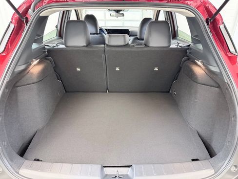 Used 2025 Nissan Kicks SR AWD/4WD image 28