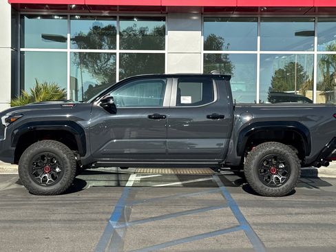 Certified 2025 Toyota Tacoma TRD Pro image 9