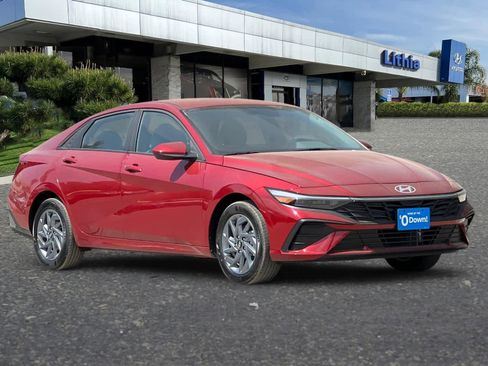 New 2025 Hyundai Elantra Blue image 10