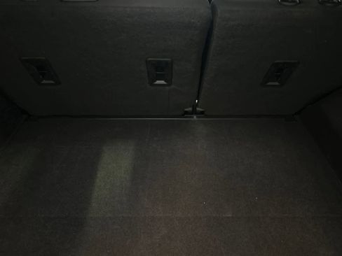 Used 2024 GMC Terrain SLE image 16