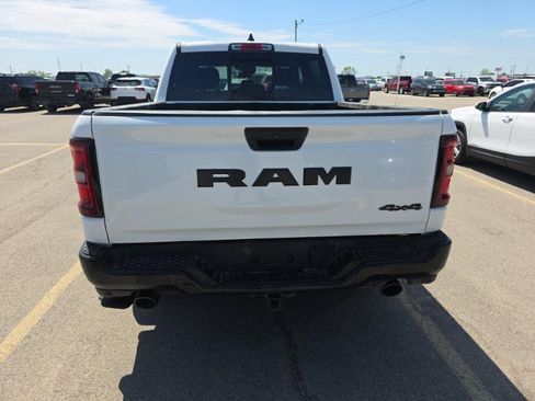 Used 2025 RAM 1500 Warlock AWD/4WD image 6