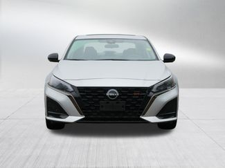 Certified 2023 Nissan Altima 2.0 SR FWD video 2