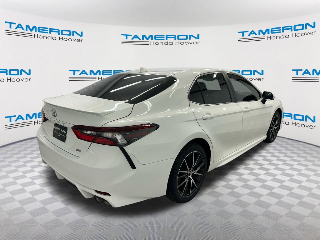 Used 2024 Toyota Camry SE FWD image 5