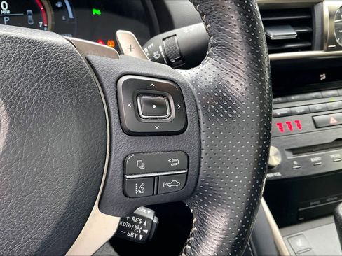 Used 2018 Lexus IS 300 F Sport w/ F Sport Package RWD image 25