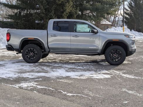 New 2026 GMC Canyon Elevation w/ Convenience Package image 8