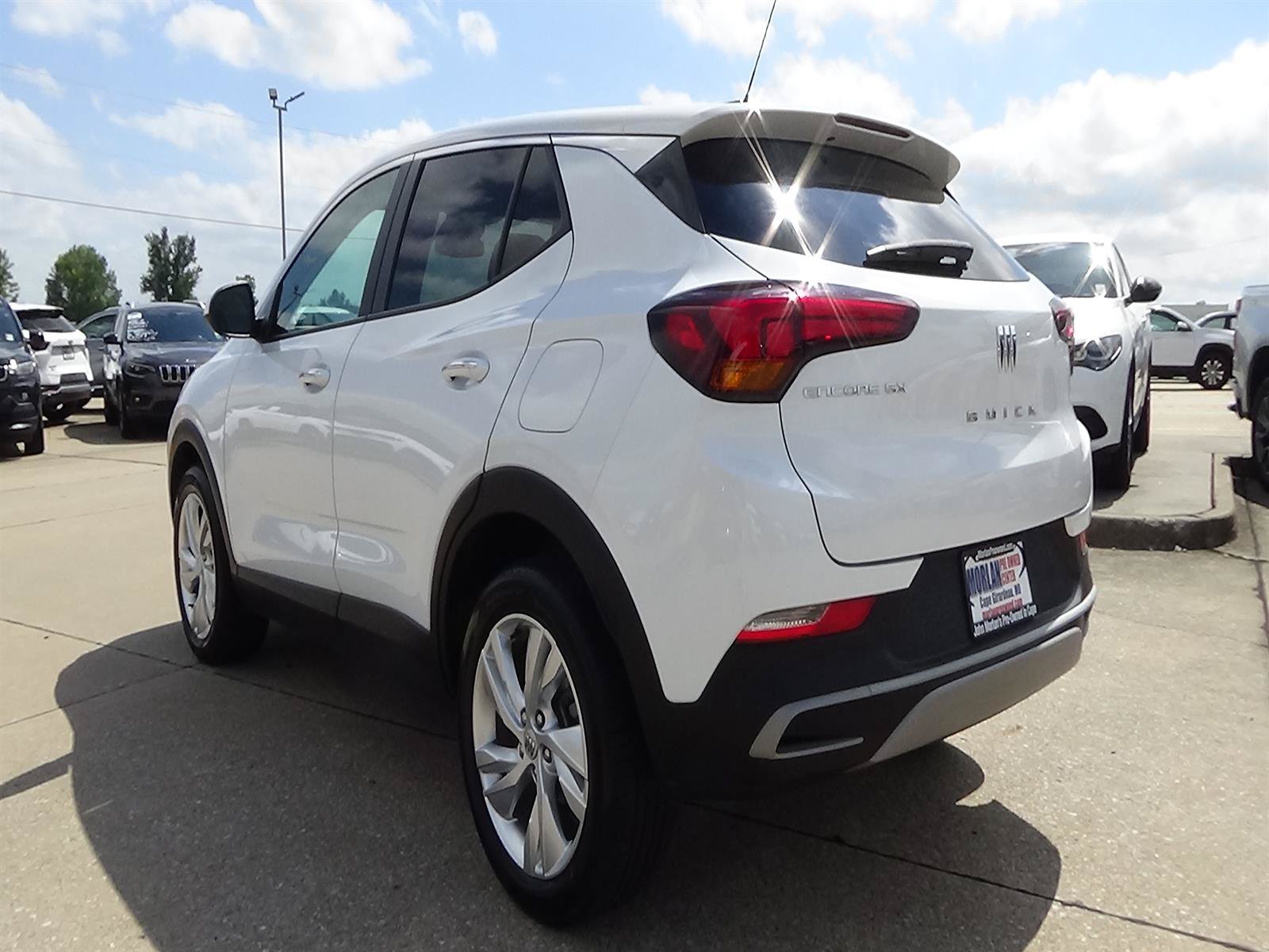 Used 2025 Buick Encore GX Preferred FWD image 8