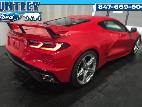 Used 2023 Chevrolet Corvette Stingray Preferred Cpe w/ Z51 Performance Package RWD image 4