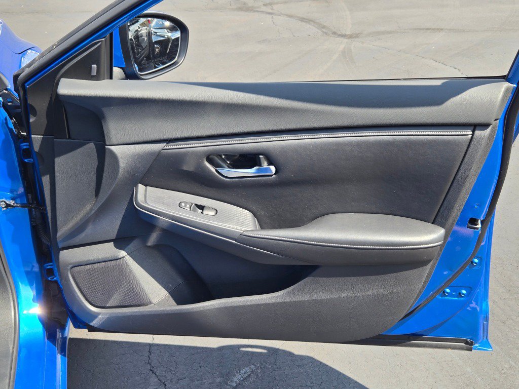 Used 2023 Nissan Sentra SV FWD image 6