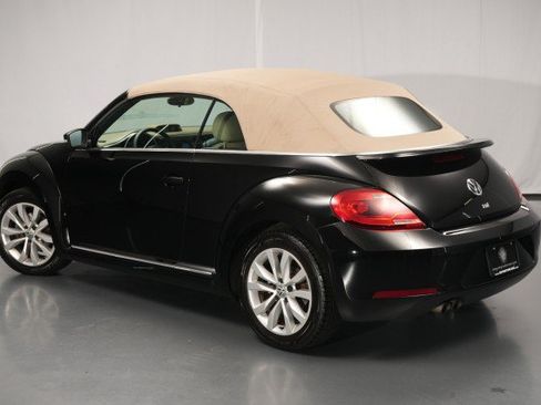 Used 2013 Volkswagen Beetle TDI FWD image 21