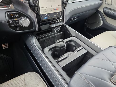 Used 2023 RAM 1500 Limited AWD/4WD image 25