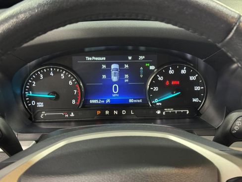 Used 2023 Ford Explorer XLT image 31