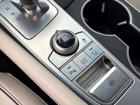 Used 2019 Genesis G70 3.3T Advanced w/ Prestige Package image 28