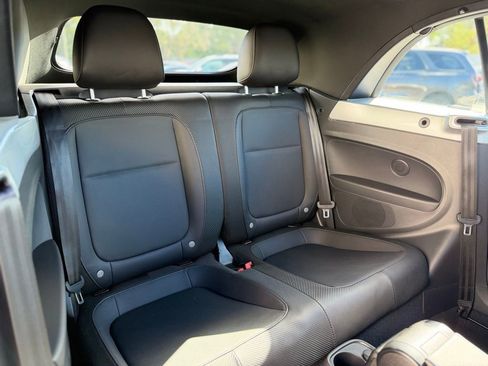 Used 2016 Volkswagen Beetle 1.8T SE image 28