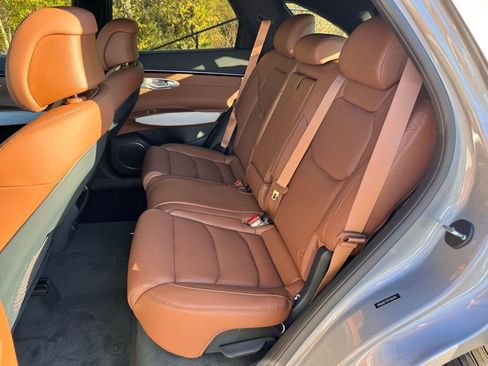 New 2026 Genesis GV70 2.5T Advanced image 22