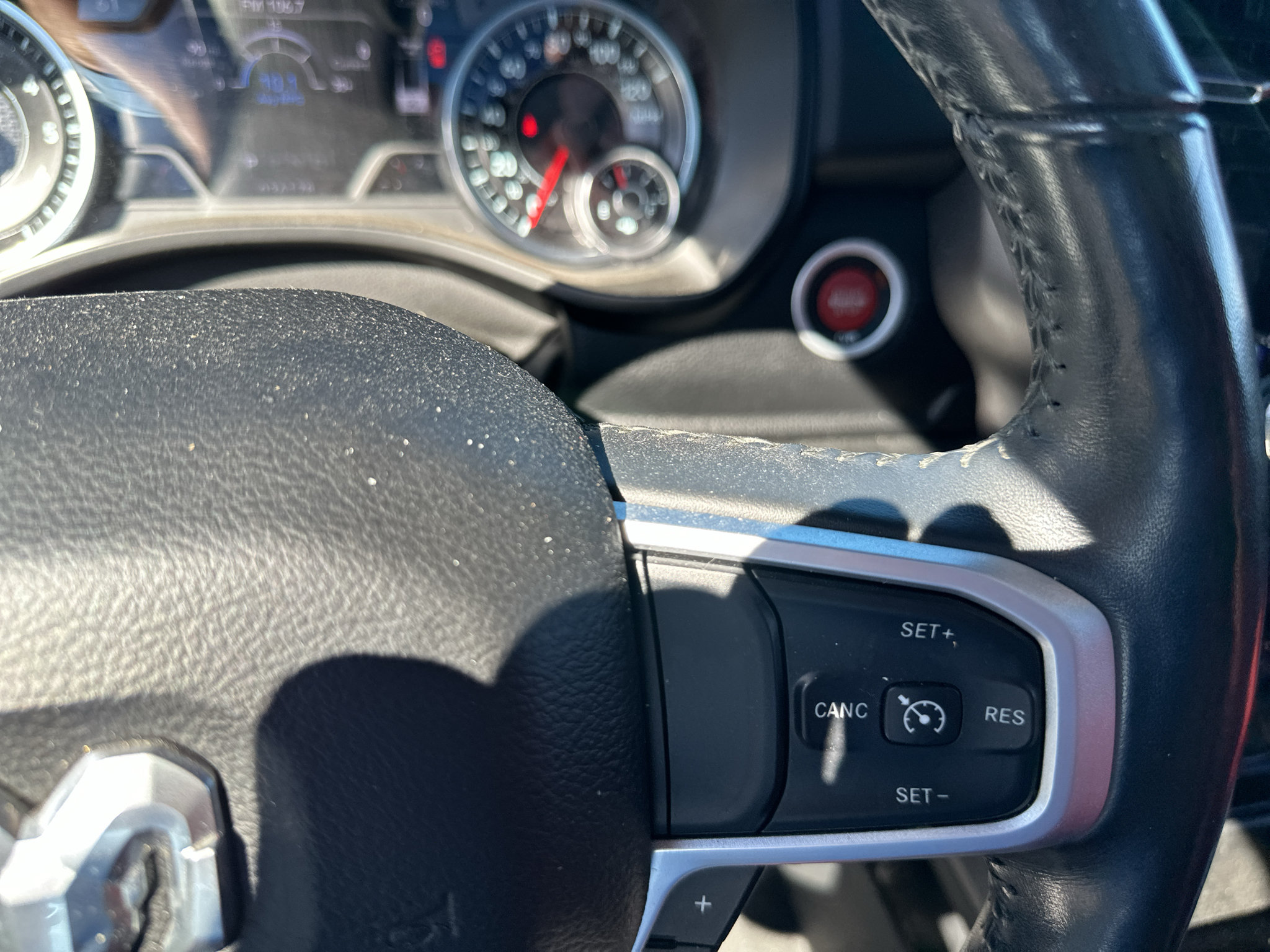 Used 2020 RAM 1500 Big Horn AWD/4WD image 25