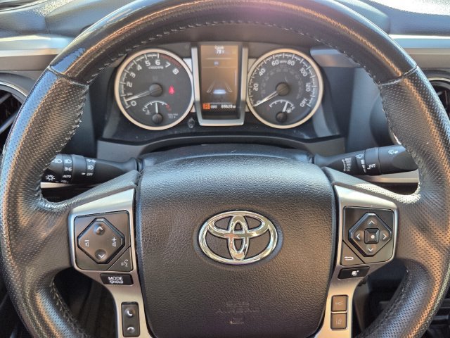 Used 2021 Toyota Tacoma SR5 RWD image 19