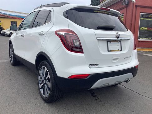 Used 2022 Buick Encore Preferred FWD image 5